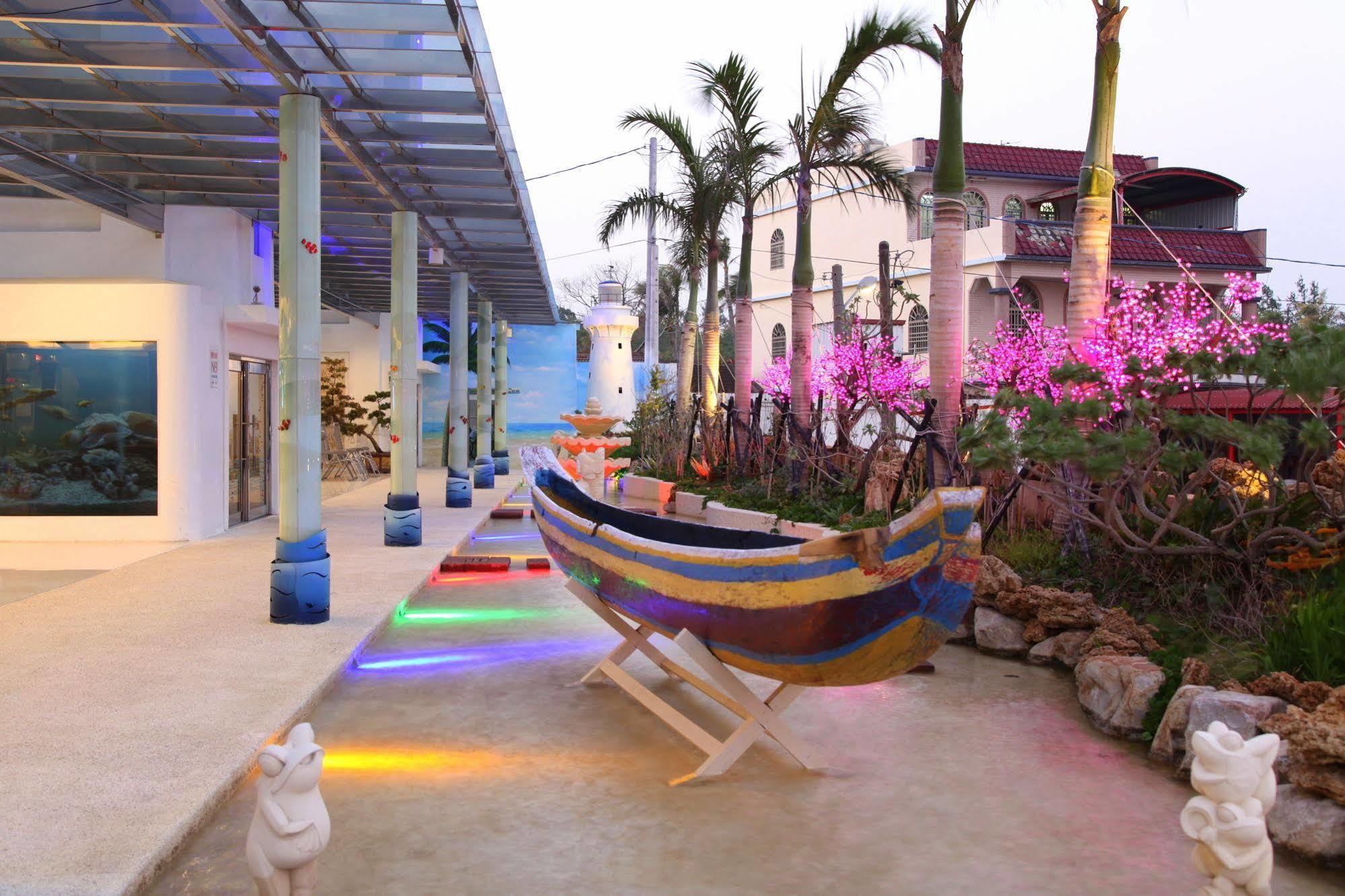 Clownfish Resort Хенгчун Экстерьер фото